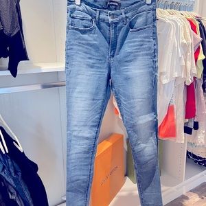 ✨Express Denim Perfect Jeans✨
